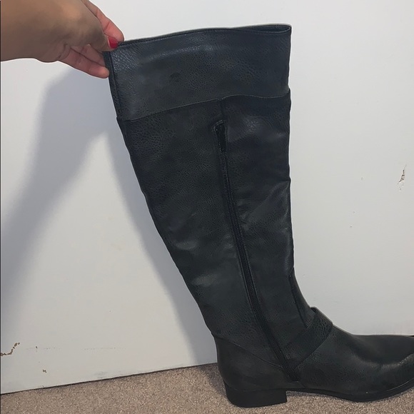 Boots - Picture 2 of 2